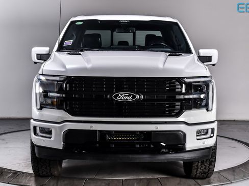 Used 2024 Ford F150 Platinum image 8