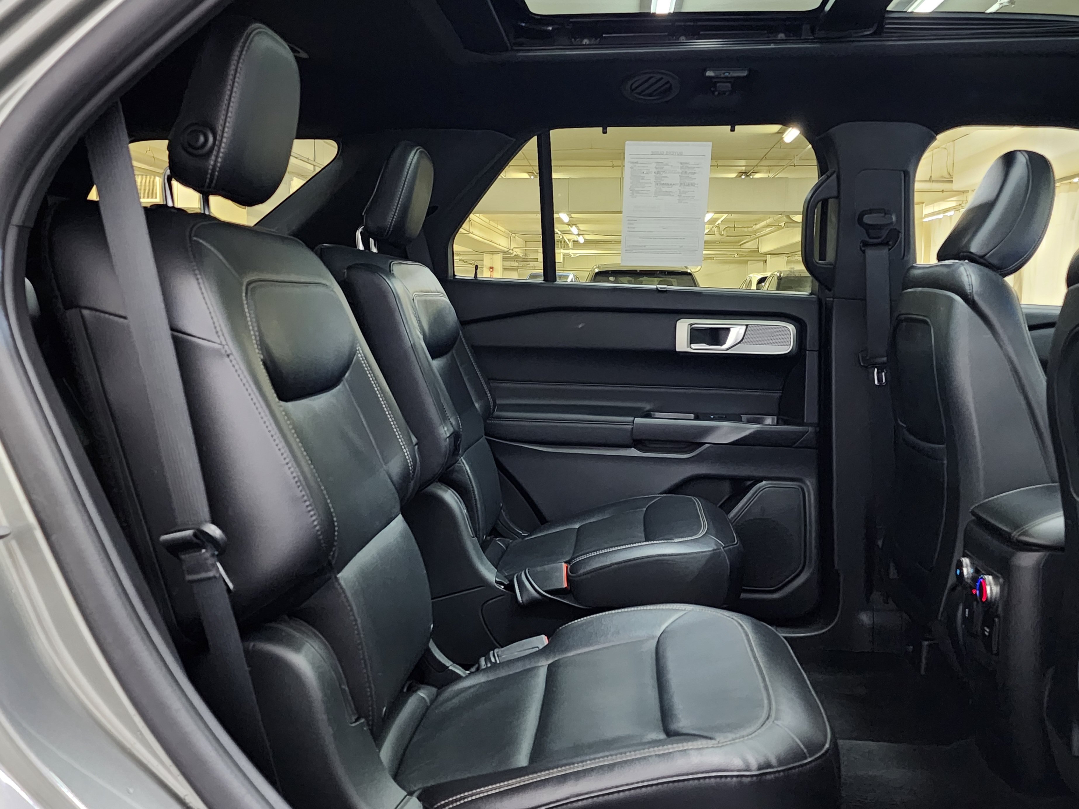 Used 2020 Ford Explorer Limited AWD/4WD image 22