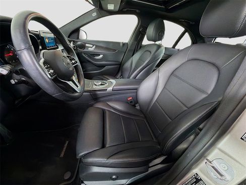 Used 2019 Mercedes-Benz C 300 4MATIC Sedan image 12