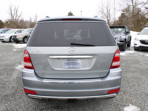 Used 2012 Mercedes-Benz GL 550 4MATIC image 8