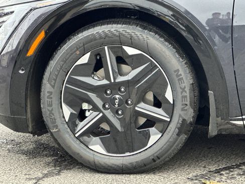 New 2026 Kia EV6 Wind AWD/4WD image 26