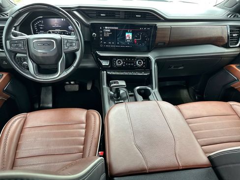 Used 2023 GMC Sierra 1500 Denali Ultimate AWD/4WD image 24