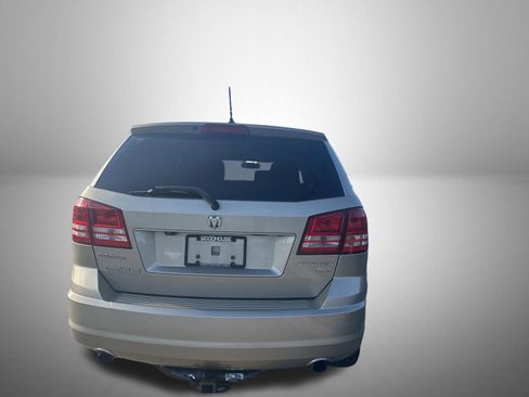 Used 2009 Dodge Journey SXT w/ Rear Seat Video Group image 3