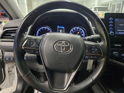 Used 2023 Toyota Camry SE FWD image 17