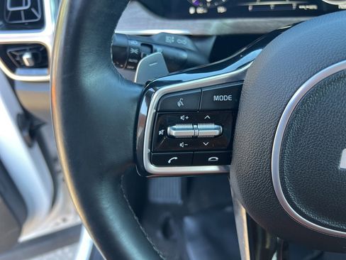 Used 2023 Kia Sorento SX Prestige image 14