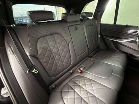 New 2026 BMW X5 sDrive40i w/ M Sport Package image 32