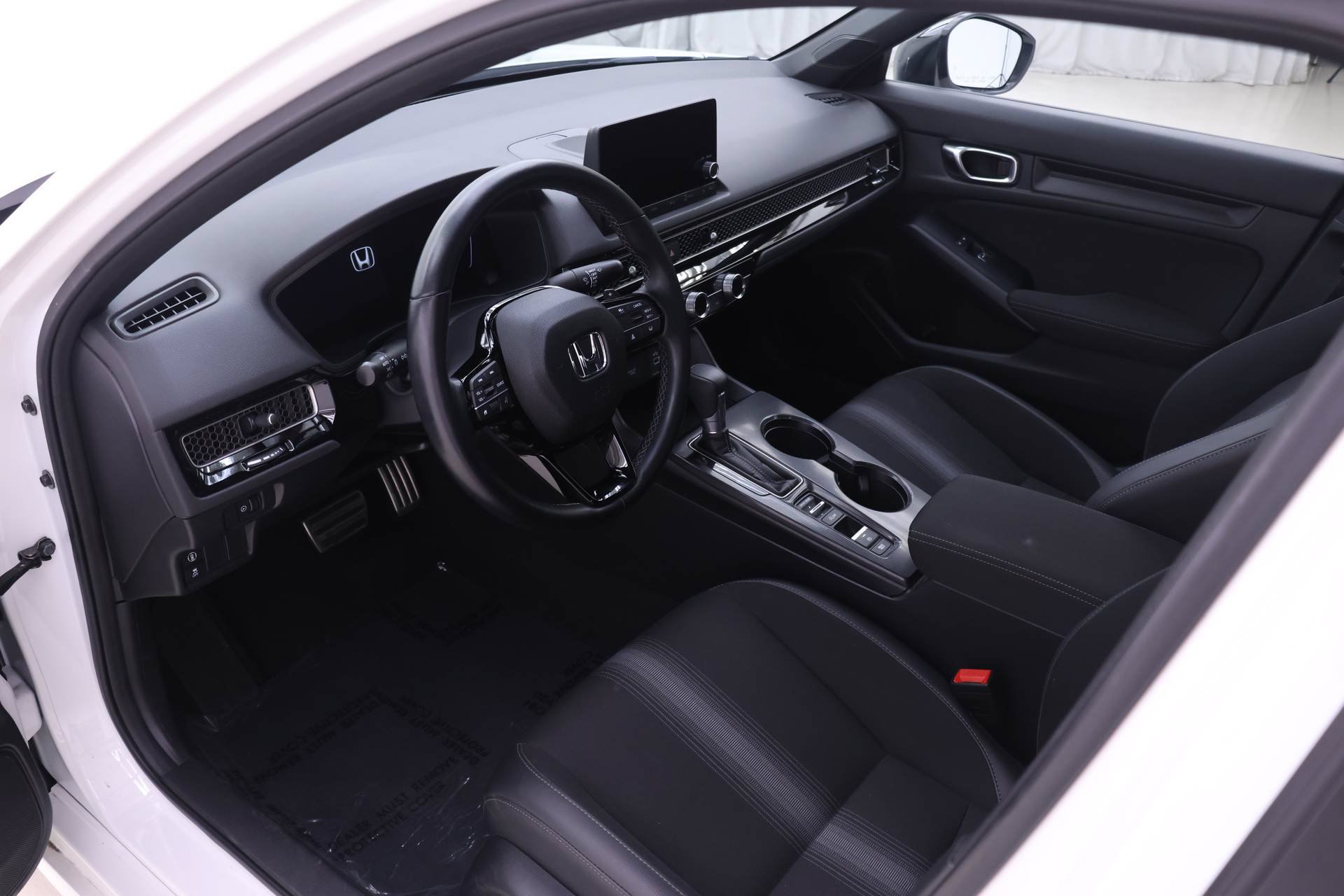 Certified 2024 Honda Civic Sport image 3