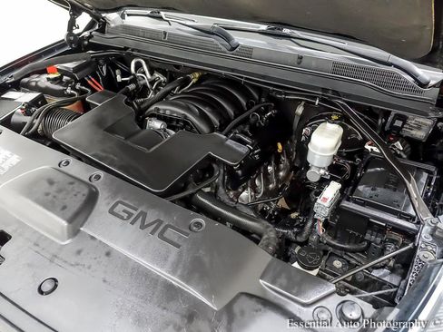 Used 2019 GMC Yukon XL Denali w/ Denali Ultimate Package image 39