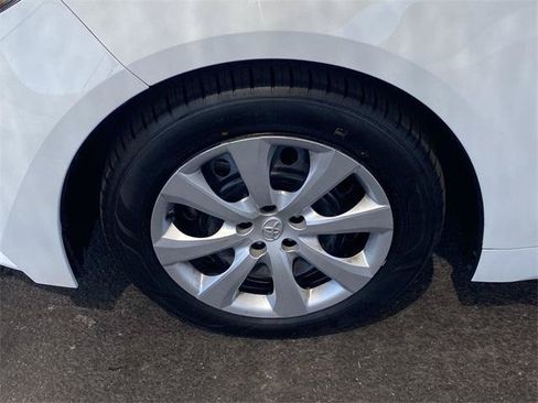Certified 2021 Toyota Corolla LE FWD image 11