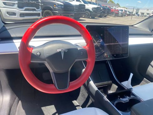 Used 2020 Tesla Model 3 Long Range AWD/4WD image 9