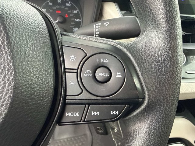 Used 2024 Toyota Corolla LE FWD image 27