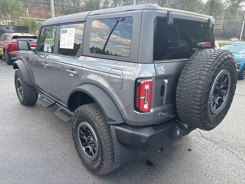 Used 2023 Ford Bronco Outer Banks w/ Sasquatch Package image 7