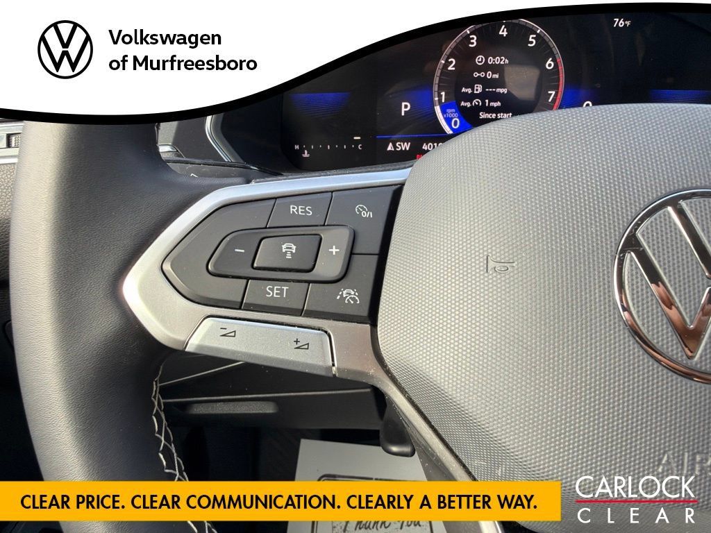 Certified 2023 Volkswagen Tiguan SE FWD image 19