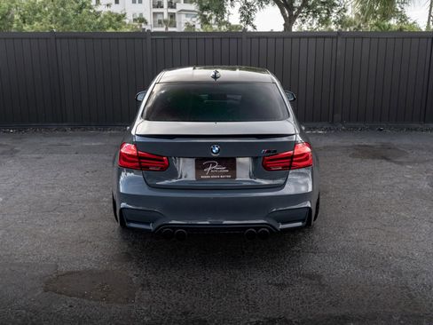 Used 2018 BMW M3 Competition image 28