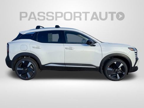 New 2026 Nissan Kicks SR w/ Cold Weather Package image 5