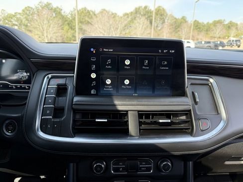 Used 2022 Chevrolet Tahoe Z71 w/ Luxury Package image 23