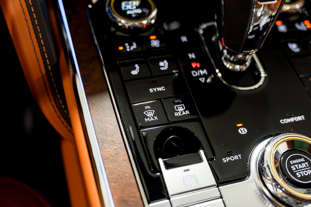 Used 2023 Bentley Flying Spur W12 AWD/4WD image 59