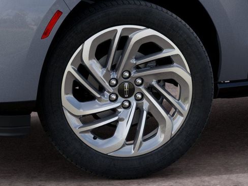 New 2027 Lincoln Navigator Reserve AWD/4WD image 19