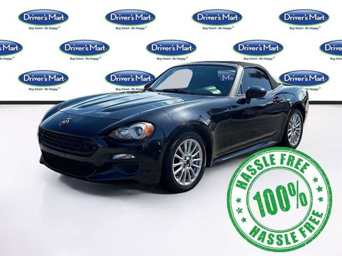 Used 2017 FIAT 124 Spider Classica RWD image 3