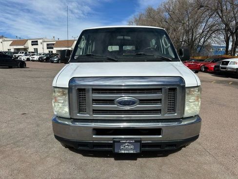 Used 2011 Ford E-350 and Econoline 350 XLT image 2