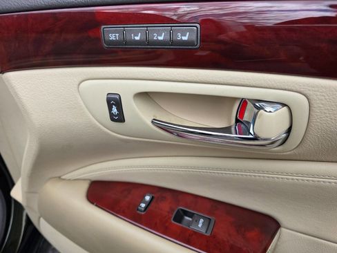 Used 2010 Lexus LS 460 image 37