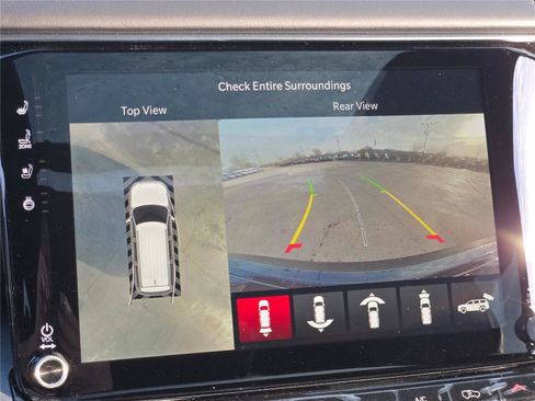 New 2026 Jeep Grand Wagoneer L Limited AWD/4WD image 32
