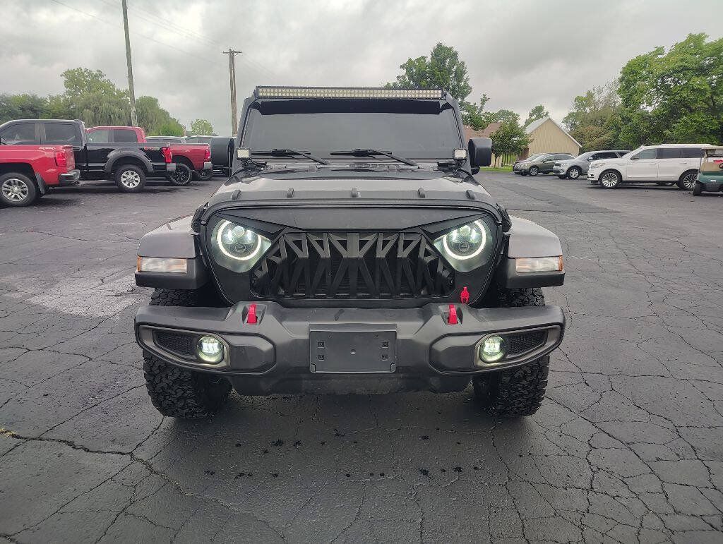 Used 2021 Jeep Wrangler Unlimited Sahara AWD/4WD image 4