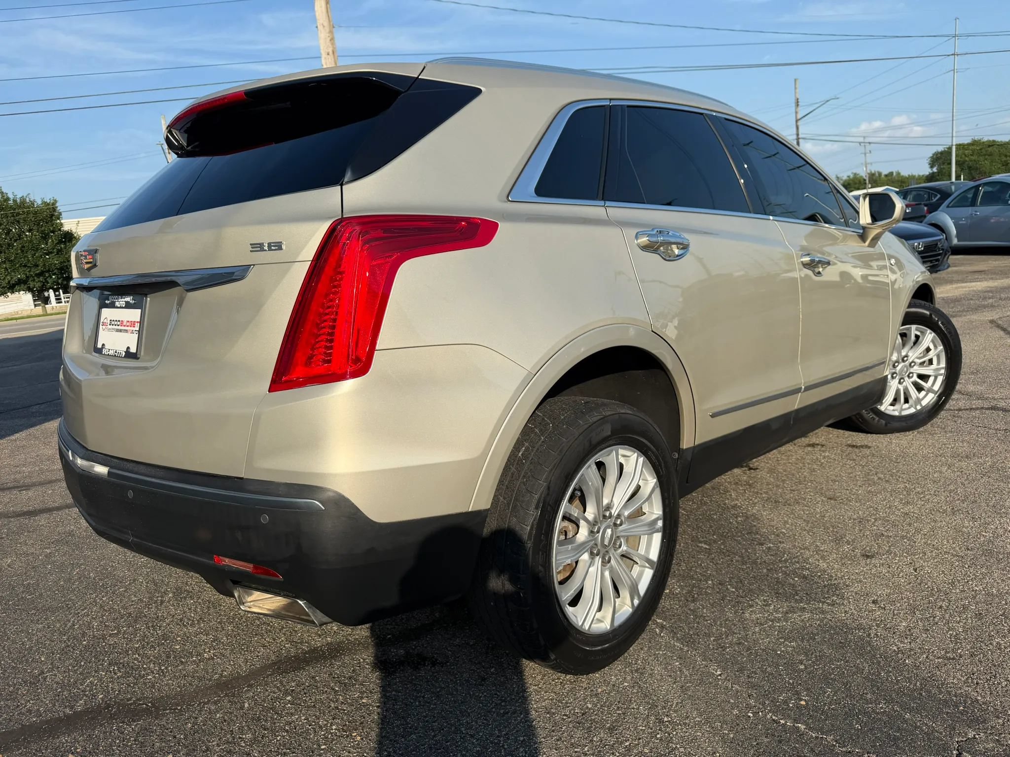 Used 2017 Cadillac XT5 FWD image 12
