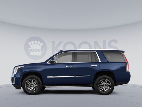 Used 2019 Cadillac Escalade Luxury AWD/4WD image 2