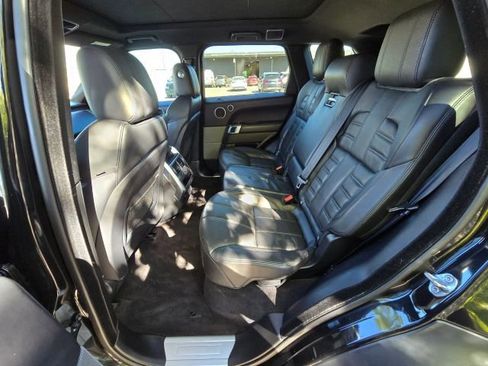 Used 2017 Land Rover Range Rover Sport HSE Dynamic image 11