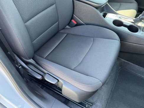 Used 2024 Chevrolet Malibu LT image 17