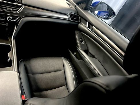 Used 2018 Honda Accord Sport image 20