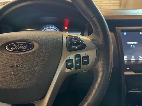 Used 2019 Ford Flex Limited image 19