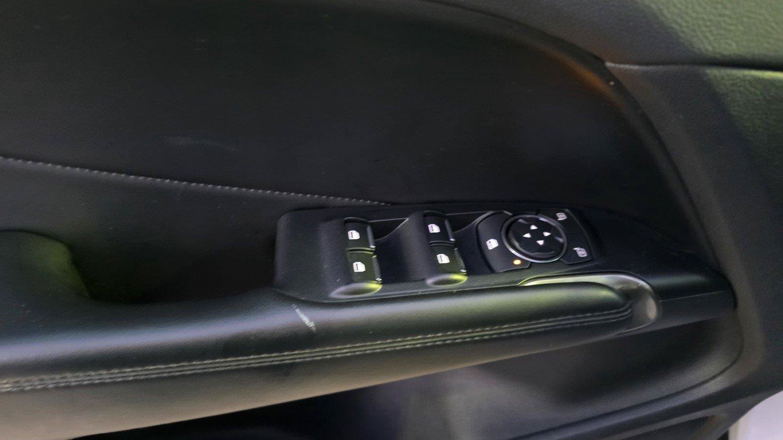 Used 2016 Lincoln MKC Premiere FWD image 24