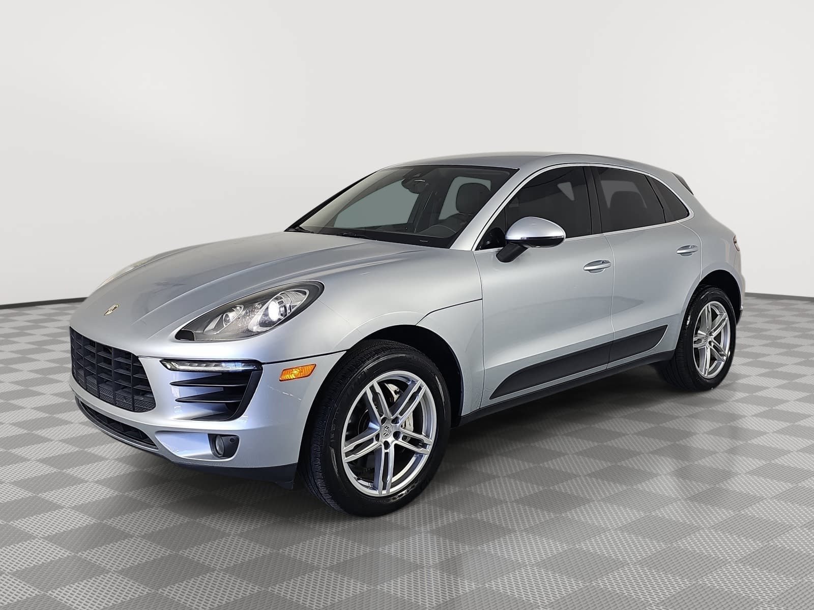 Used 2017 Porsche Macan S AWD/4WD image 4