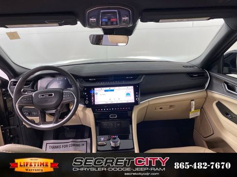 New 2026 Jeep Grand Cherokee L Limited AWD/4WD image 27