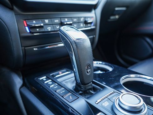 Used 2021 Maserati Ghibli S GranSport Q4 image 32