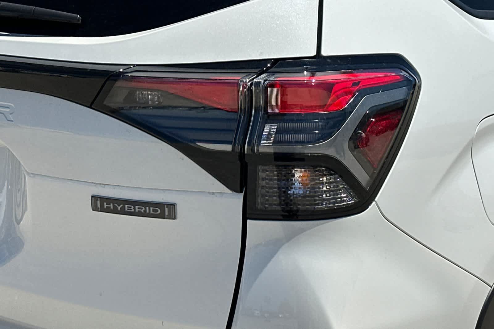 New 2026 Subaru Forester Touring AWD/4WD image 32