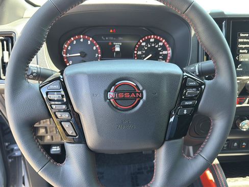 New 2026 Nissan Frontier Pro-X w/ Pro-X Convenience Package RWD image 18