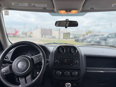 Used 2015 Jeep Patriot Sport w/ Power Value Group image 12
