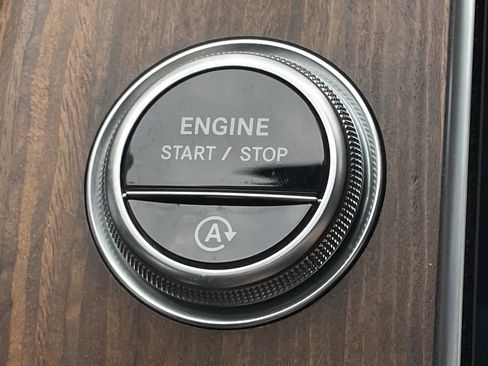 Certified 2024 Mercedes-Benz C 300 Sedan image 32