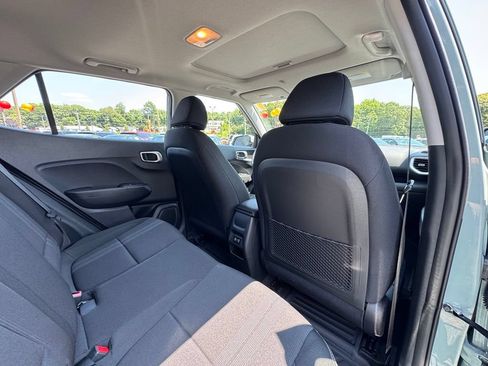 Certified 2026 Hyundai Venue SEL FWD image 23