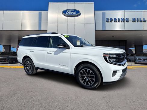 Certified 2025 Ford Expedition Platinum AWD/4WD image 1
