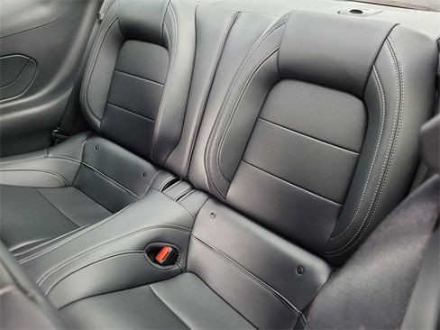 Used 2025 Ford Mustang Premium image 18