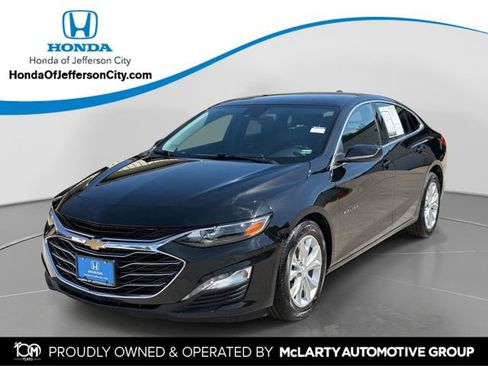 Used 2024 Chevrolet Malibu LT FWD image 1