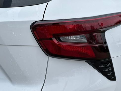 New 2026 Chevrolet Trax LT w/ Midnight Edition image 35