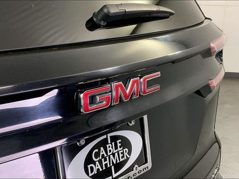 Used 2024 GMC Acadia Elevation AWD/4WD image 29