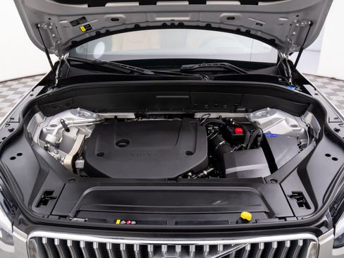 Used 2024 Volvo XC90 B6 Ultimate image 31