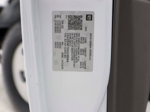 Used 2025 Chevrolet Express 3500 LS image 34