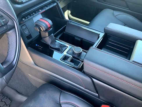 Used 2025 Toyota Sequoia TRD Pro AWD/4WD image 17